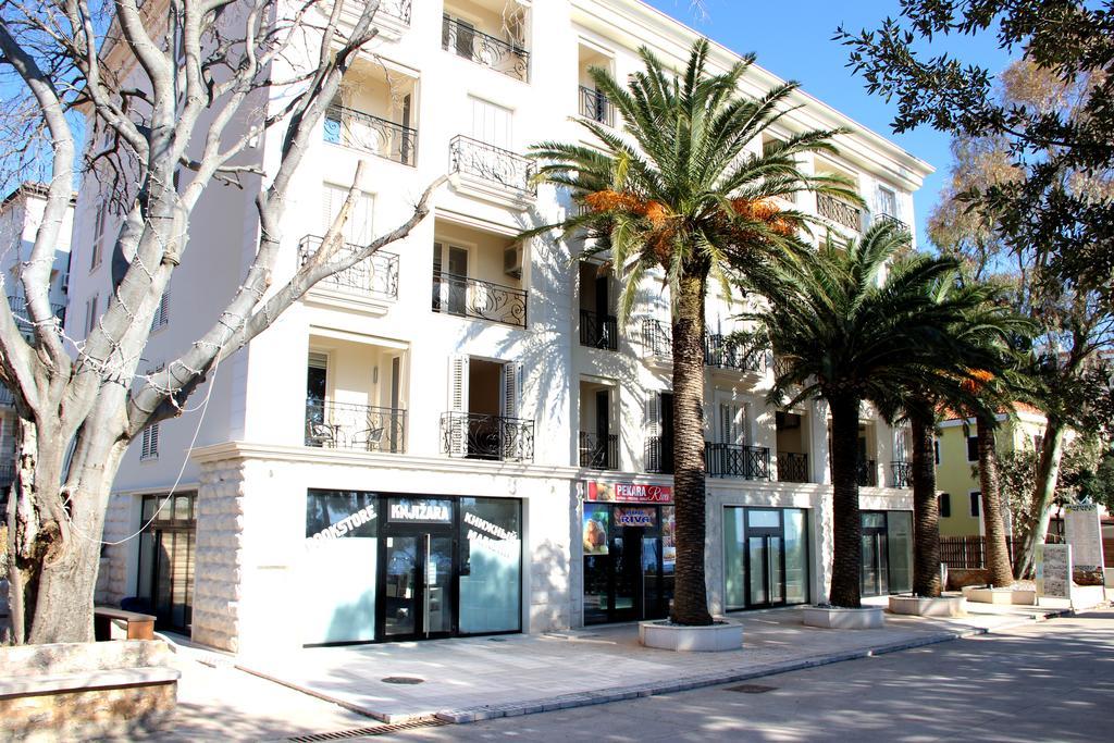 Vasiliki Seaside Apartments Petrovac المظهر الخارجي الصورة